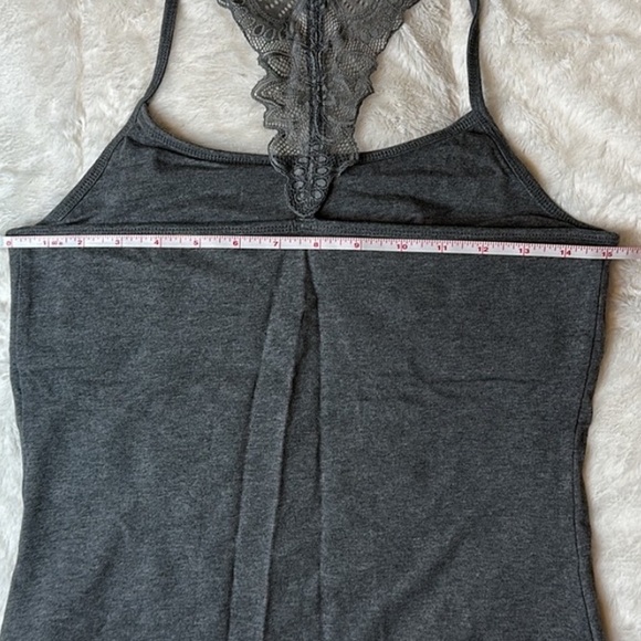 Maurice’s Gray Tank Top Size Medium - Picture 4 of 11